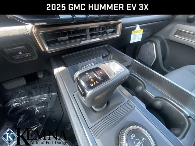 2025 GMC HUMMER EV SUV 3X
