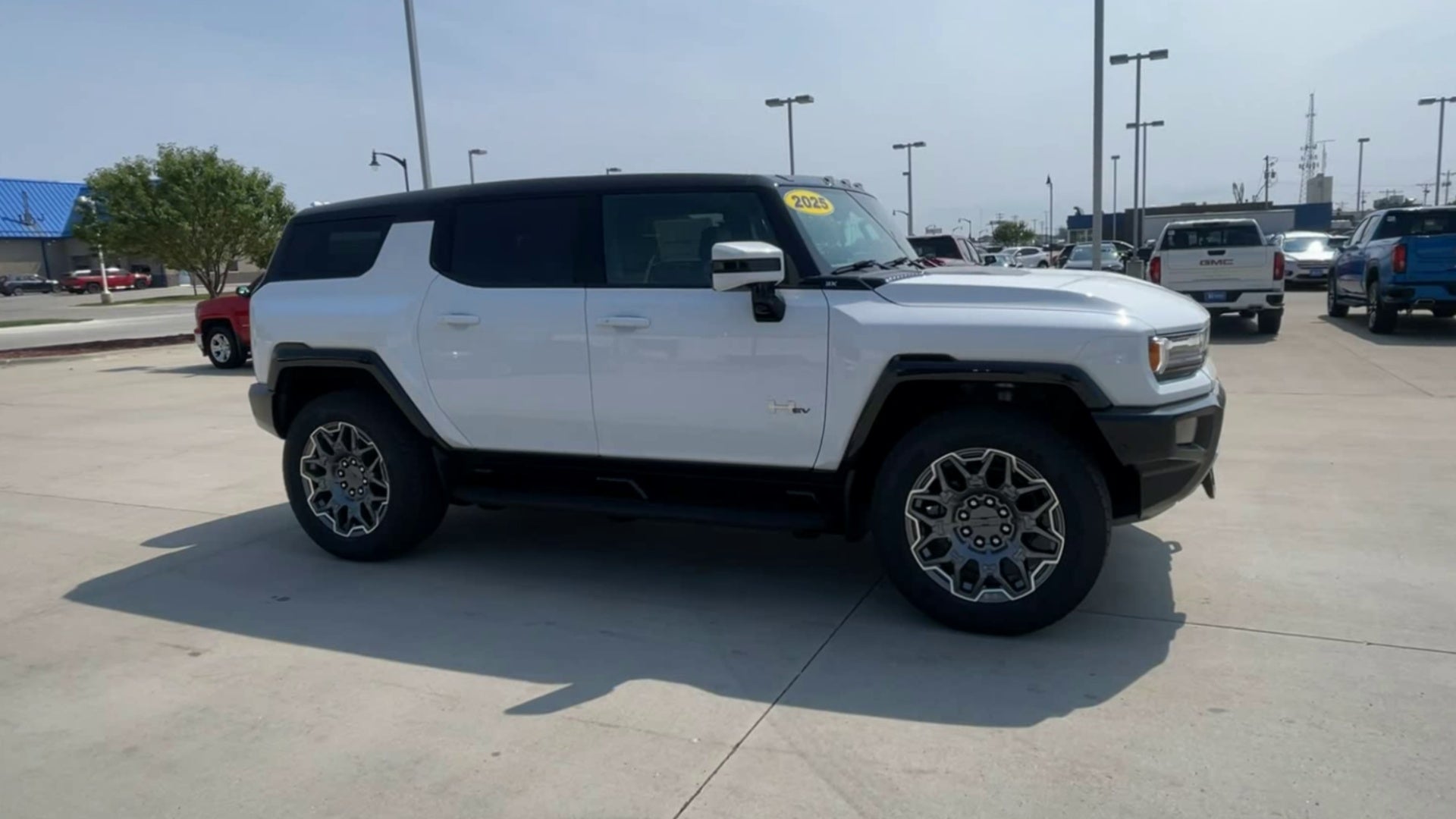 2025 GMC HUMMER EV SUV 3X