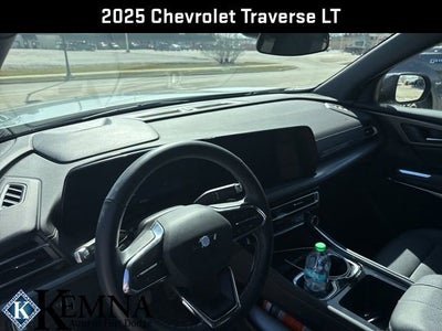 2025 Chevrolet Traverse LT