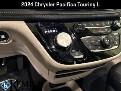 2024 Chrysler Pacifica Touring L AWD