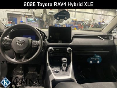 2025 Toyota RAV4 Hybrid XLE