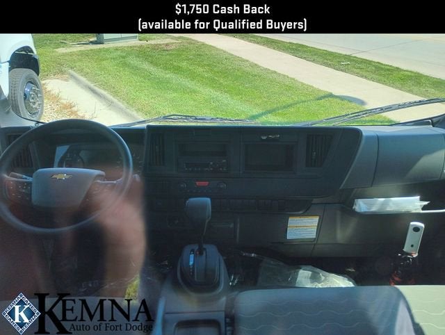 2025 Chevrolet Low Cab Forward 4500 HD Base