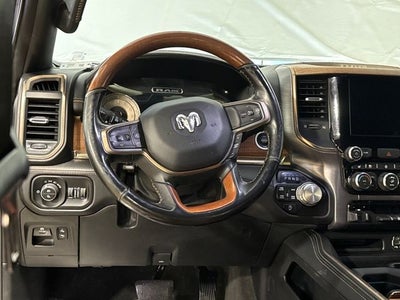 2020 RAM 1500 Laramie Longhorn Crew Cab 4x4 5'7' Box