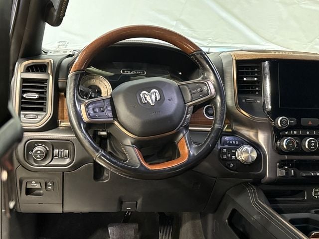 2020 RAM 1500 Laramie Longhorn Crew Cab 4x4 5'7' Box