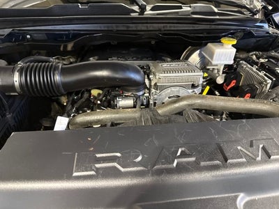 2020 RAM 1500 Laramie Longhorn Crew Cab 4x4 5'7' Box