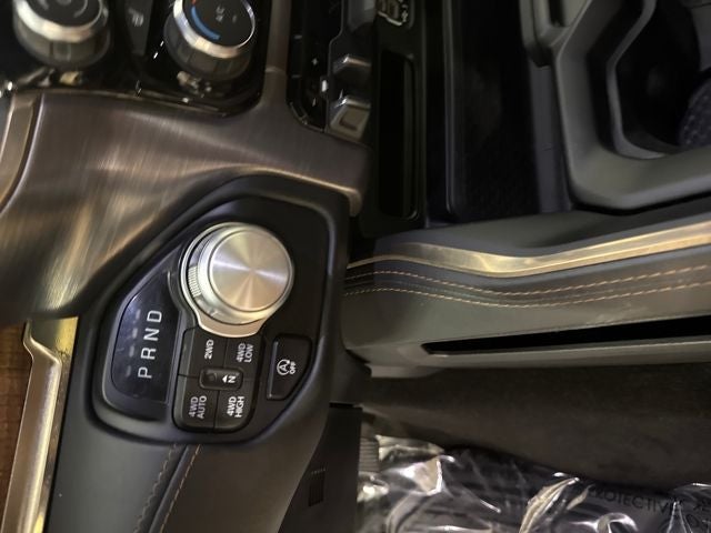 2020 RAM 1500 Laramie Longhorn Crew Cab 4x4 5'7' Box