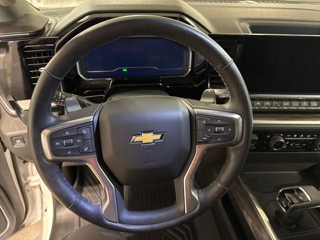 2025 Chevrolet Silverado 1500 4WD Crew Cab Short Bed LTZ