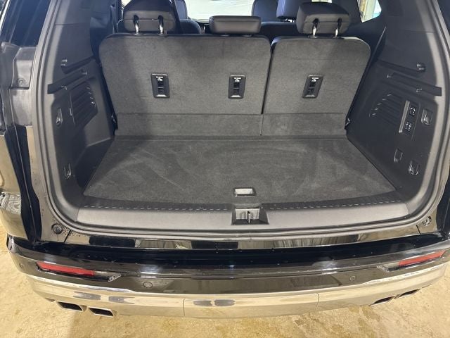 2024 GMC Acadia AWD Denali