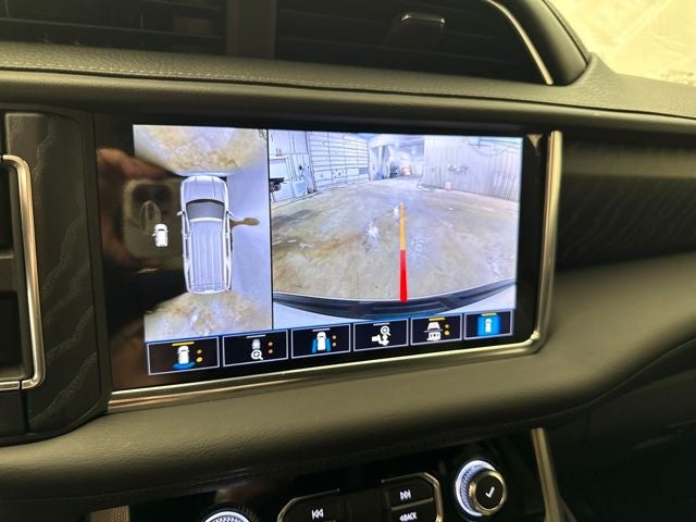 2021 GMC Yukon 4WD Denali