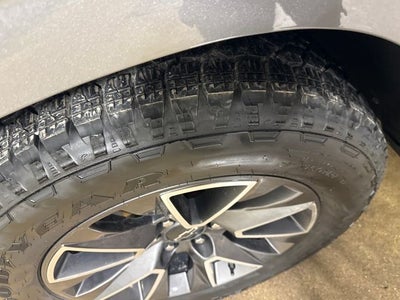 2022 Chevrolet Suburban 4WD Z71