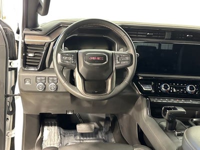2024 GMC Sierra 1500 4WD Crew Cab Short Box AT4