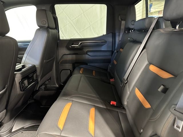 2024 GMC Sierra 1500 4WD Crew Cab Short Box AT4