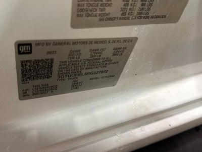 2024 GMC Sierra 1500 4WD Crew Cab Short Box AT4