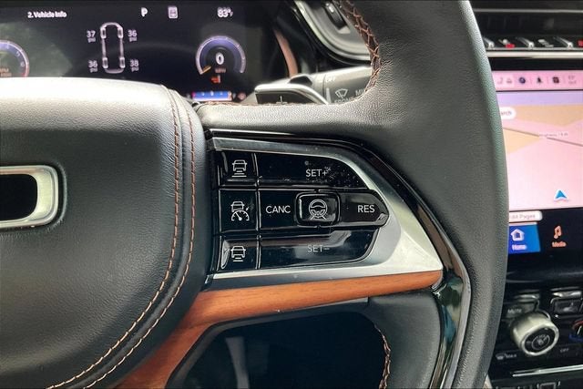 2023 Jeep Grand Cherokee L Summit Reserve 4x4