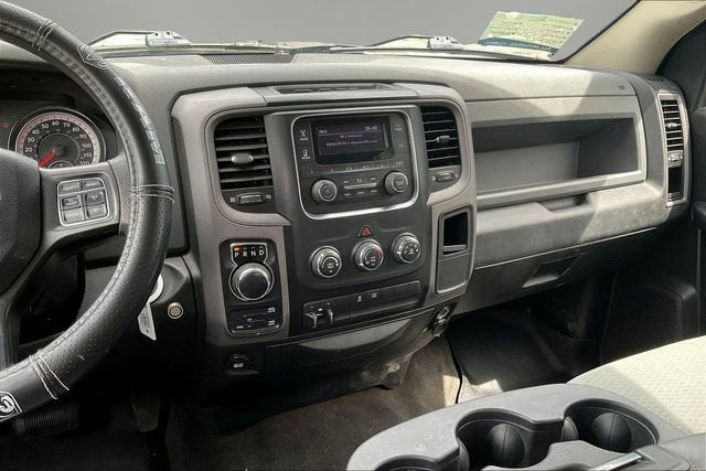 2017 RAM 1500 Tradesman Crew Cab 4x4 6'4" Box