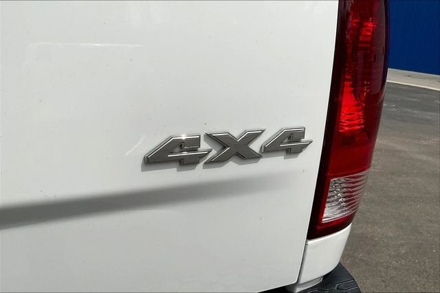 2017 RAM 1500 Tradesman Crew Cab 4x4 6'4" Box