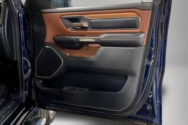 2020 RAM 1500 Laramie Longhorn Crew Cab 4x4 5'7" Box