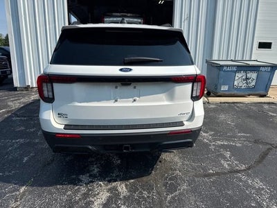 2025 Ford Explorer ST-Line