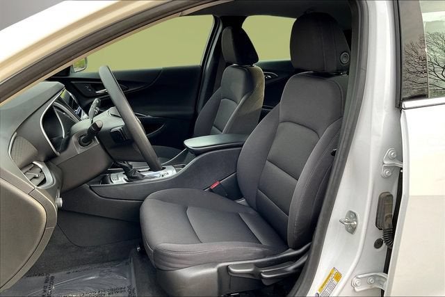 2024 Chevrolet Malibu LS