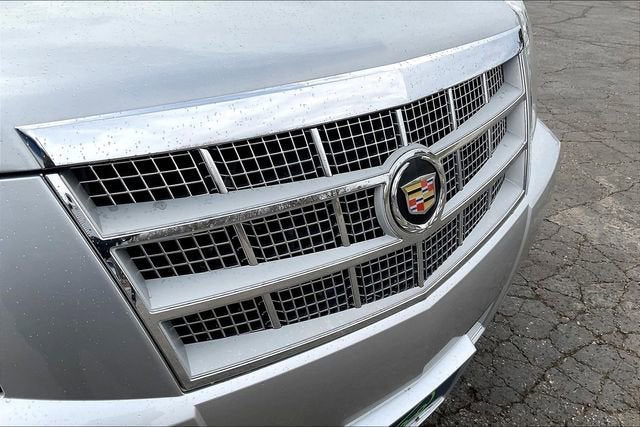 2013 Cadillac Escalade Platinum Edition