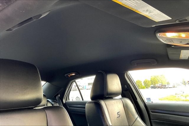 2016 Chrysler 300 300S