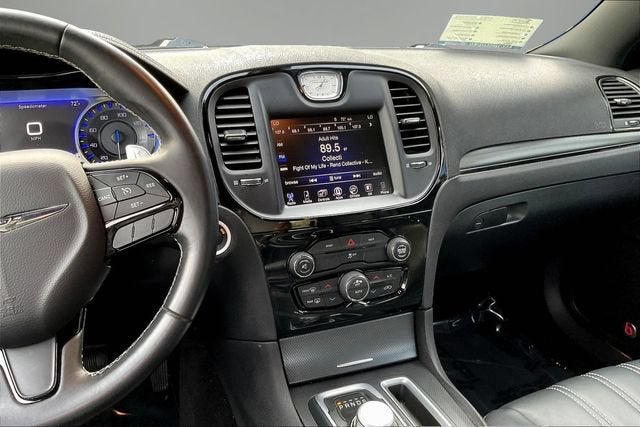 2016 Chrysler 300 300S