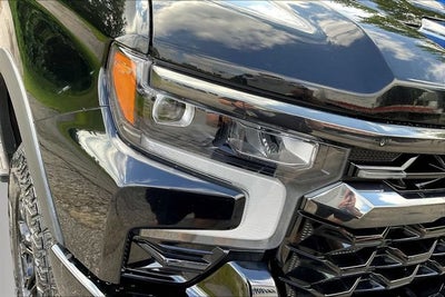 2025 Chevrolet Silverado 1500 ZR2