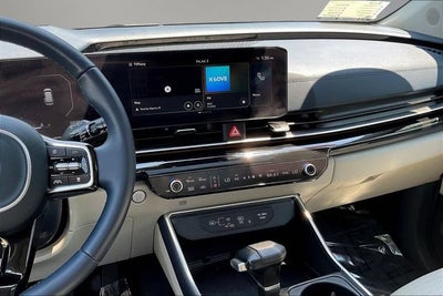 2025 Kia Carnival MPV SX Prestige