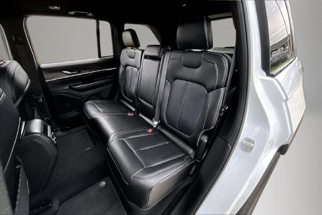 2025 Jeep Grand Cherokee Limited - Photo 22
