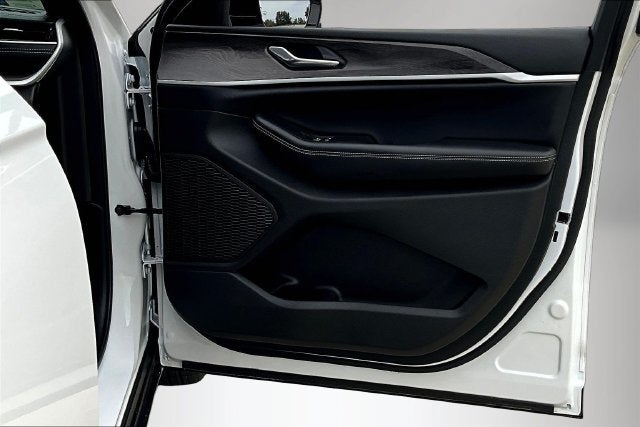 2025 Jeep Grand Cherokee Limited - Photo 27