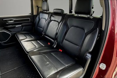 2020 RAM 1500 Laramie Crew Cab 4x4 5'7" Box