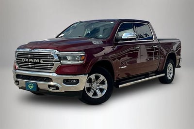 2020 RAM 1500 Laramie Crew Cab 4x4 5'7" Box
