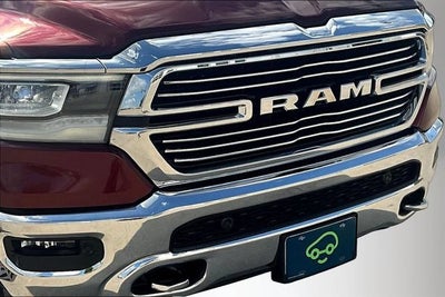 2020 RAM 1500 Laramie Crew Cab 4x4 5'7" Box