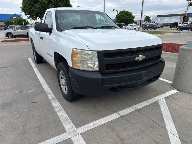 2007 Chevrolet Silverado 1500 Work Truck 4X4 Regular Cab SWB's photo