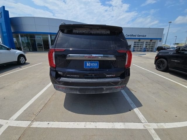 2021 GMC Yukon XL AT4