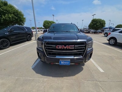 2021 GMC Yukon XL AT4