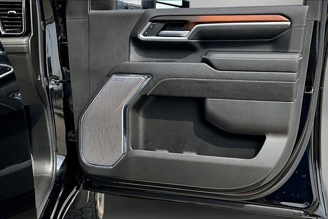 2025 GMC Sierra 3500 HD Denali