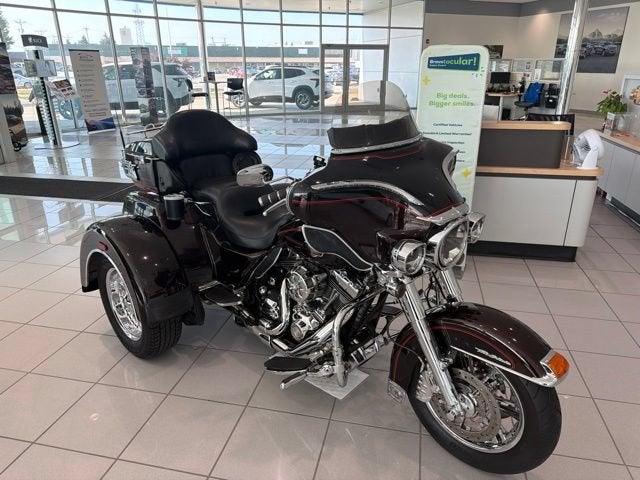 2011 Harley-Davidson Tri Glide Ultra Classic Base