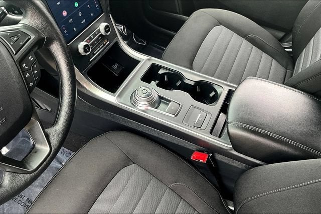 2024 Ford Edge SE - Photo 17