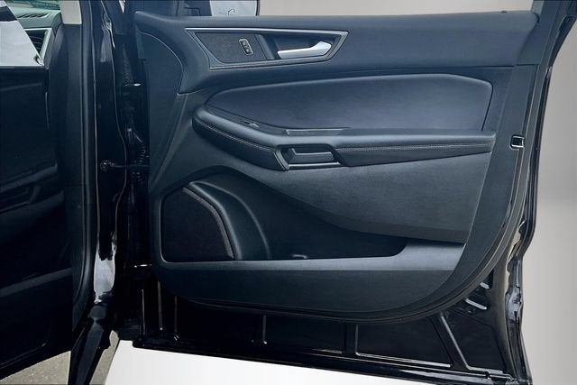2024 Ford Edge SE - Photo 25