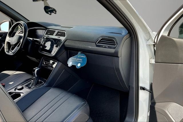 2023 Volkswagen Tiguan SE R-LINE BLACK - Photo 26