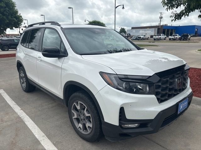 2023 Honda Passport AWD TrailSport