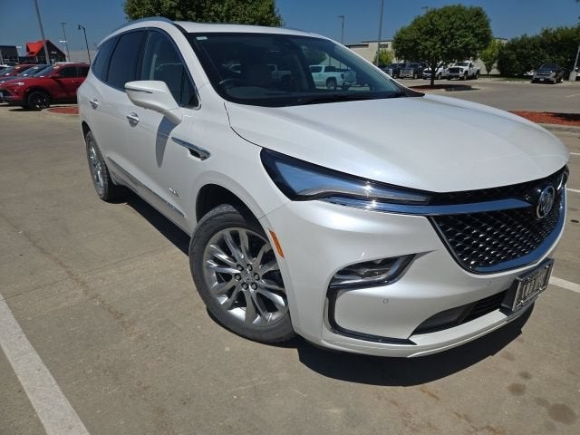 2023 Buick Enclave Avenir