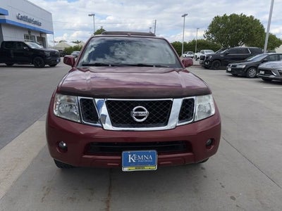 2008 Nissan Pathfinder SE