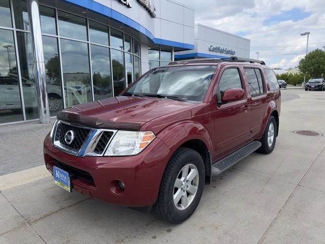 2008 Nissan Pathfinder SE