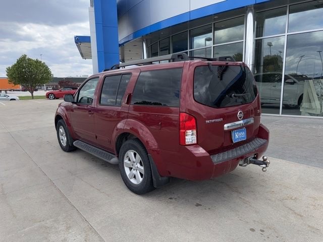2008 Nissan Pathfinder SE