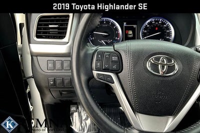 2019 Toyota Highlander SE
