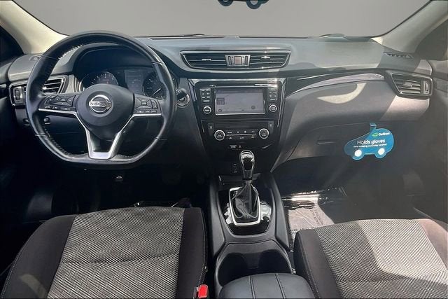 2018 Nissan Rogue Sport SV