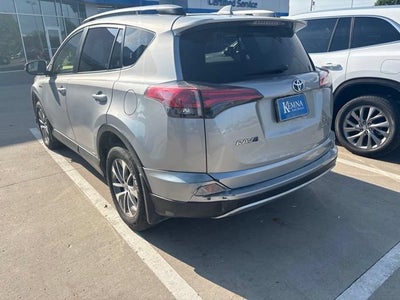2018 Toyota RAV4 Hybrid XLE