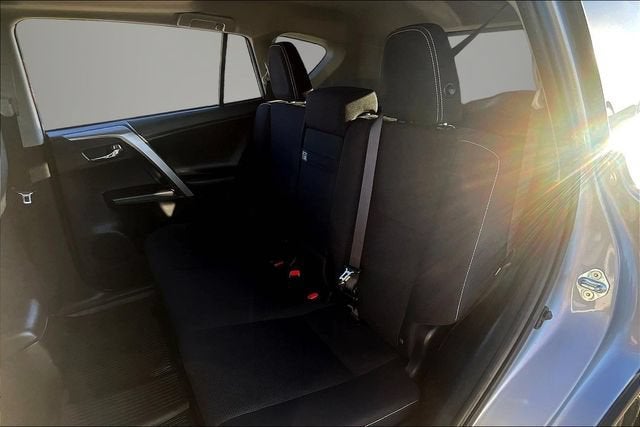 2018 Toyota RAV4 XLE - Photo 20